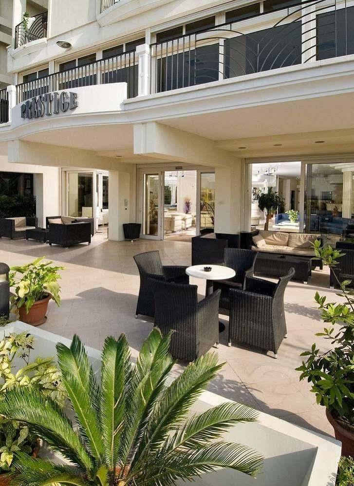Hotel Prestige Cattolica Eksteriør billede